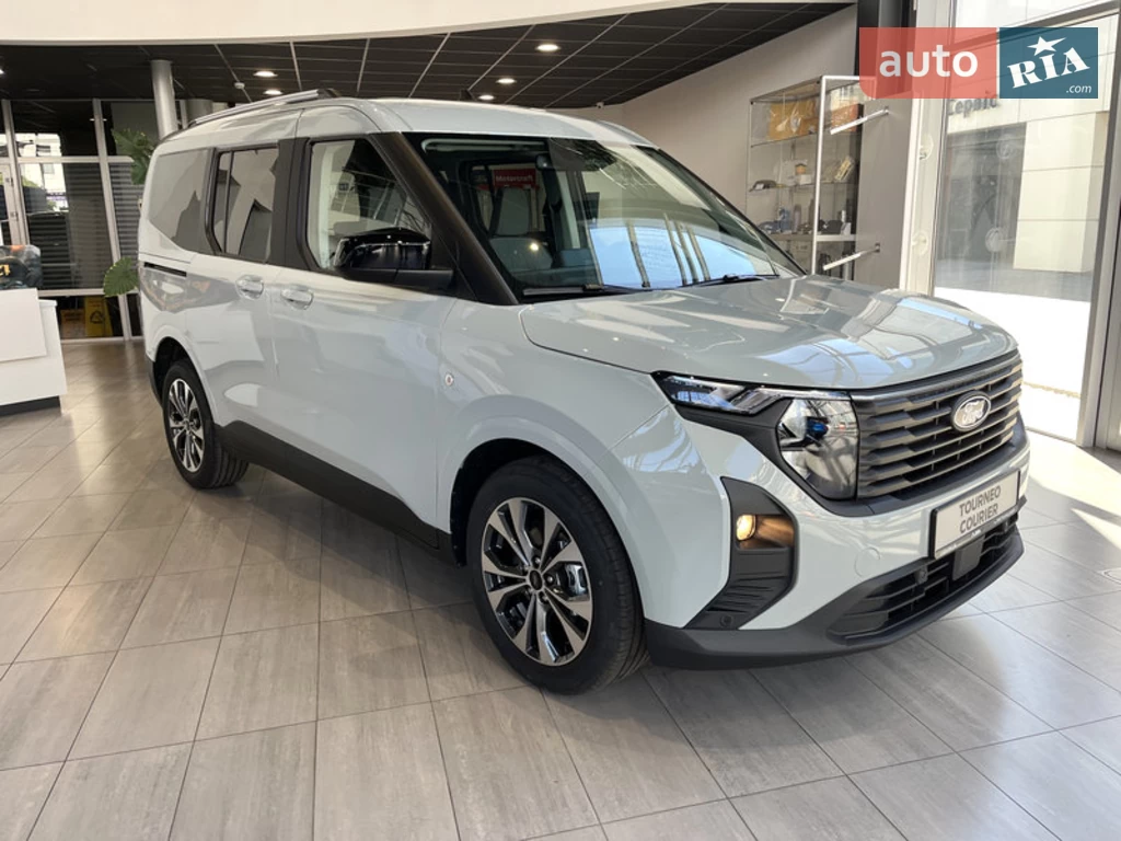 Ford Tourneo Courier Titanium