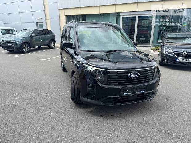 Ford Tourneo Courier 2025