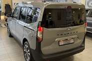 Ford Tourneo Courier Titanium