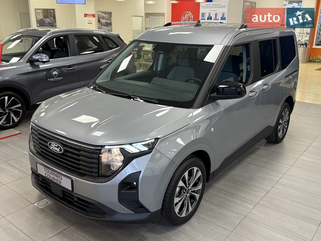 Ford Tourneo Courier Titanium