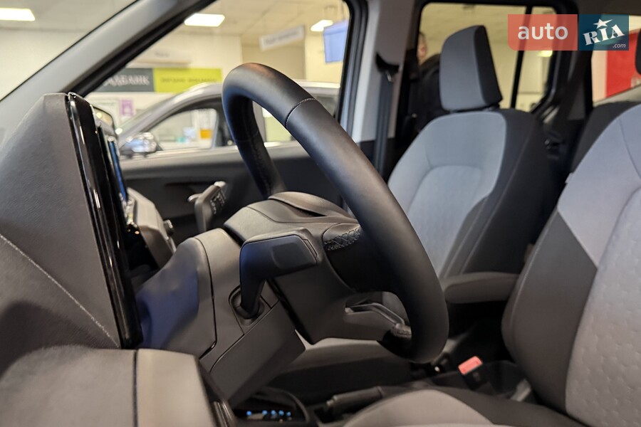 Ford Tourneo Courier - фото 16
