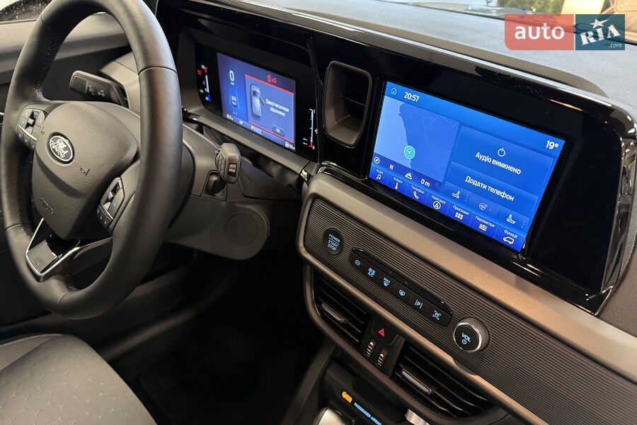 Ford Tourneo Courier - фото 23