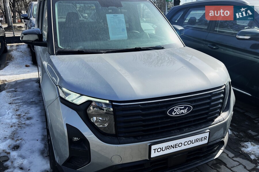 Ford Tourneo Courier - фото 2
