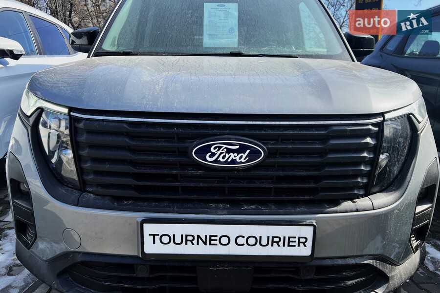 Ford Tourneo Courier - фото 3