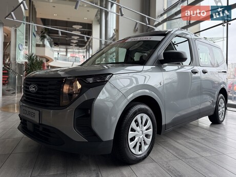 Ford Tourneo Courier 2025