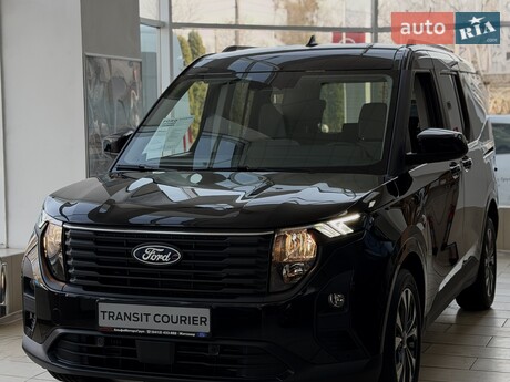 Ford Tourneo Courier 2025