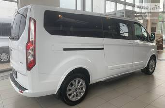 Ford Tourneo Custom 2023 Titanium