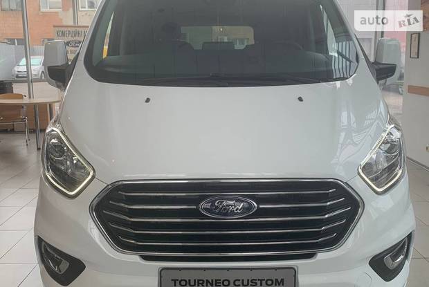 Ford Tourneo Custom Titanium