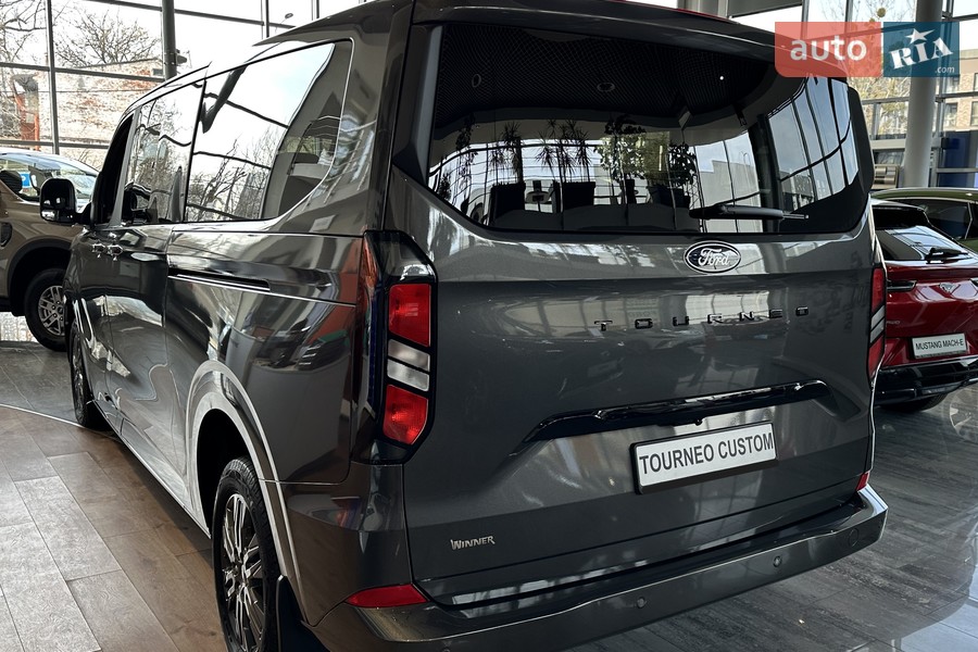 Ford Tourneo Custom - фото 9