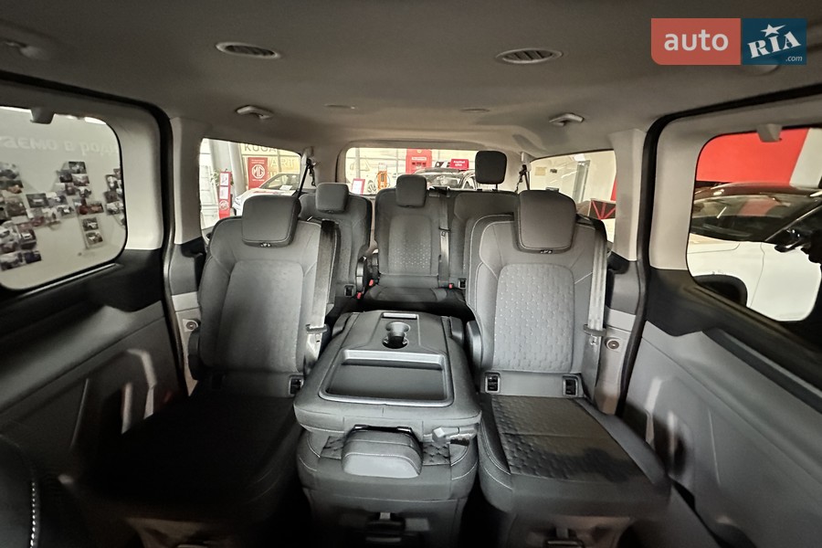 Ford Tourneo Custom - фото 18