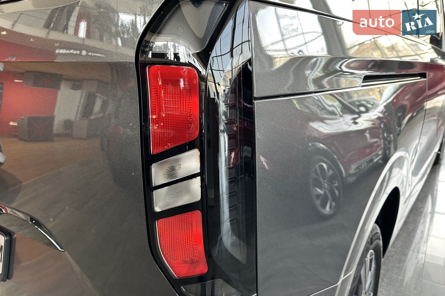 Ford Tourneo Custom - фото 12