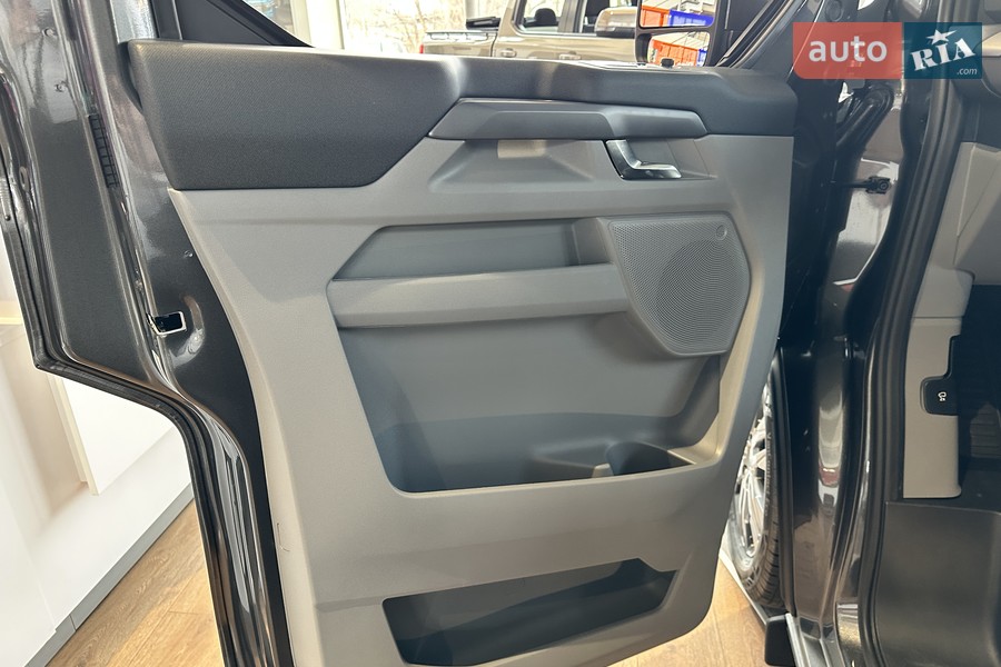 Ford Tourneo Custom - фото 20