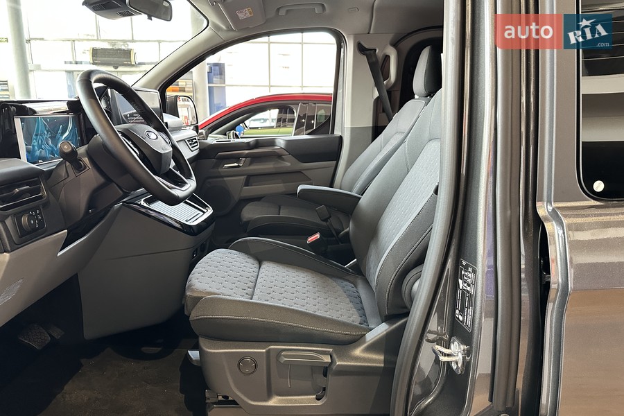 Ford Tourneo Custom - фото 21