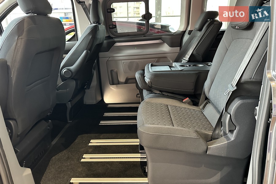 Ford Tourneo Custom - фото 33