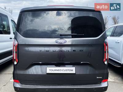 Новий Ford Tourneo Custom 2025 - фото 5