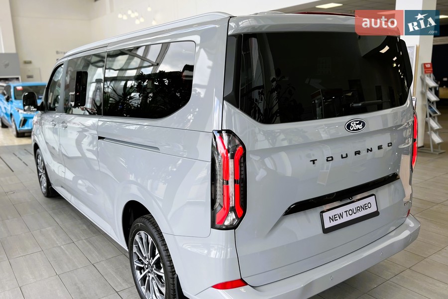 Ford Tourneo Custom - фото 6