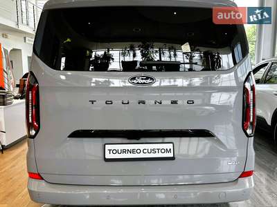 Новий Ford Tourneo Custom 2024 - фото 4