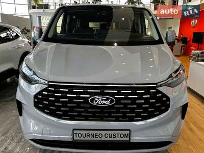Ford Tourneo Custom 2024 Titanium