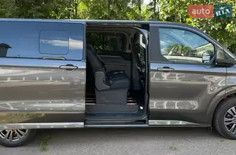 Ford Tourneo Custom