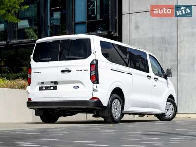 Новый Ford Tourneo Custom 2025 - фото 3