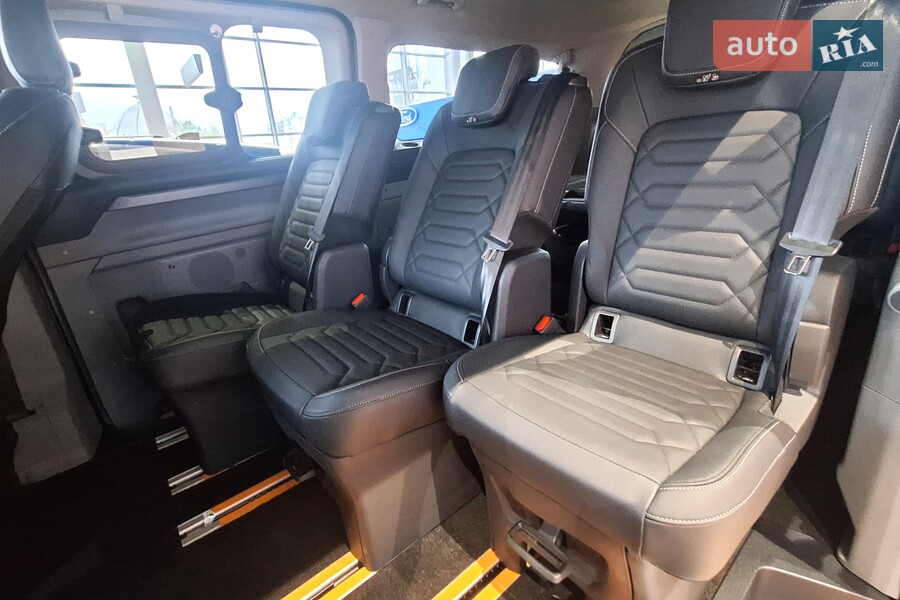 Ford Tourneo Custom - фото 19