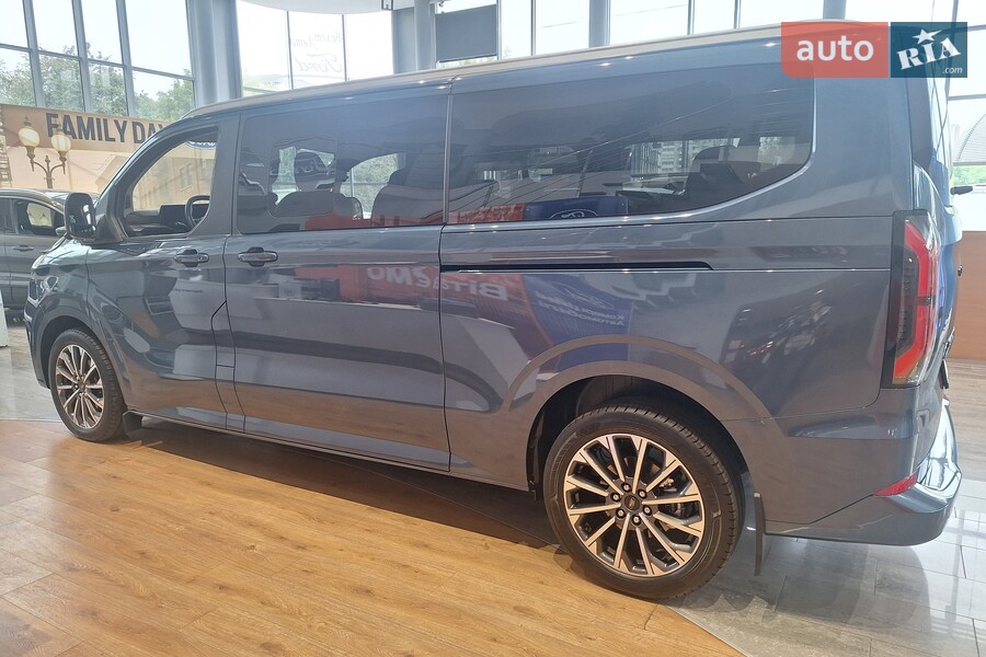 Ford Tourneo Custom - фото 10
