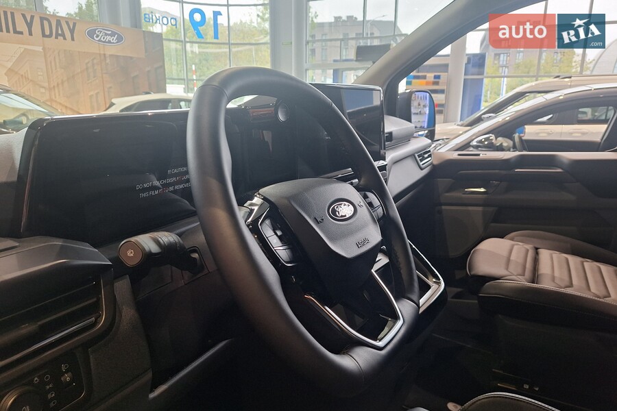 Ford Tourneo Custom - фото 14