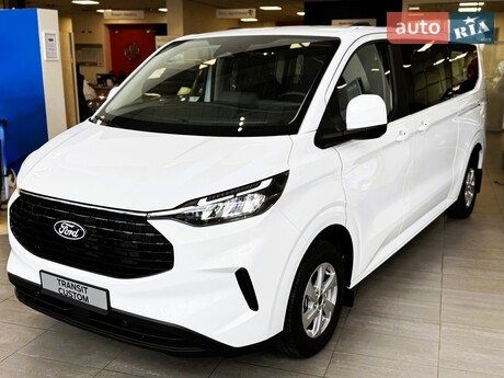 Ford Tourneo Custom 2025