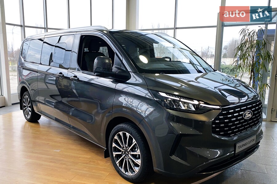 Ford Tourneo Custom - фото 4
