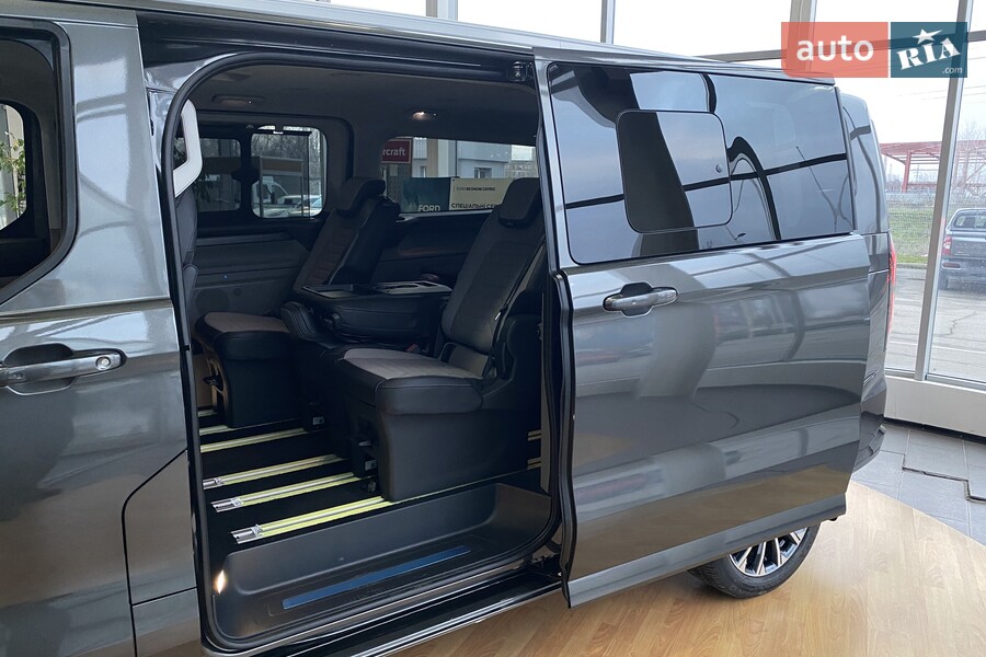 Ford Tourneo Custom - фото 11