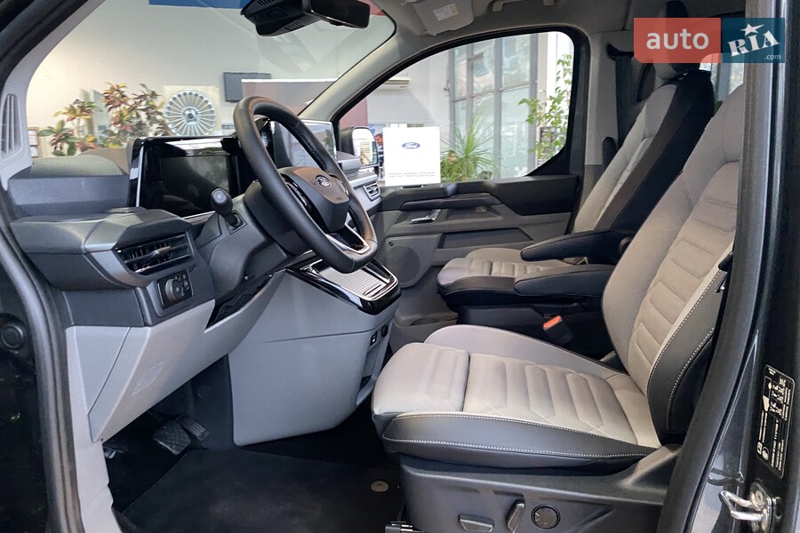 Ford Tourneo Custom - фото 19