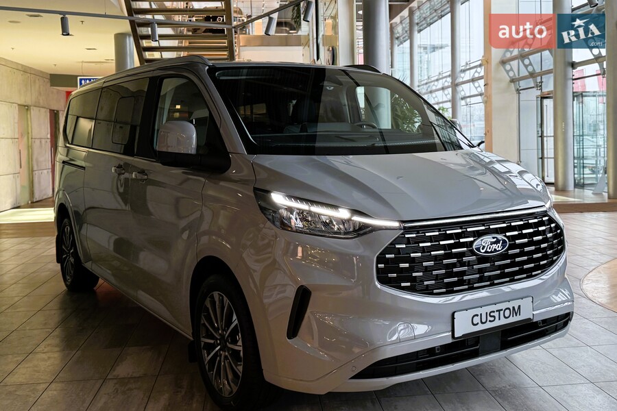 Ford Tourneo Custom - фото 5