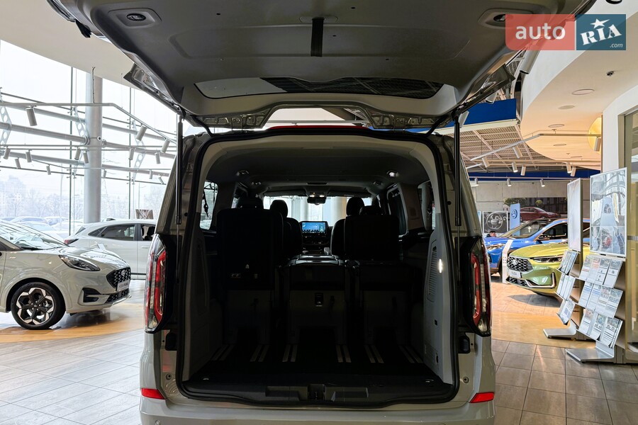 Ford Tourneo Custom - фото 15