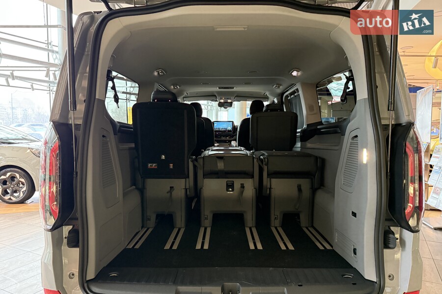 Ford Tourneo Custom - фото 16