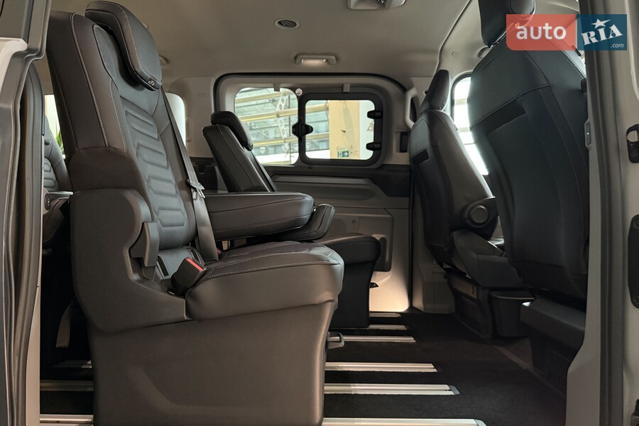 Ford Tourneo Custom - фото 31