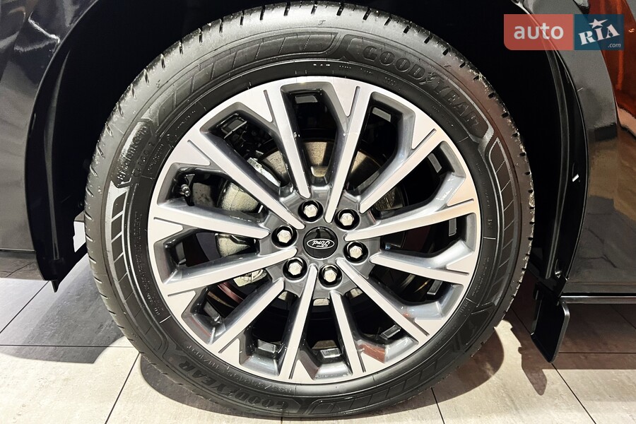 Ford Tourneo Custom - фото 14