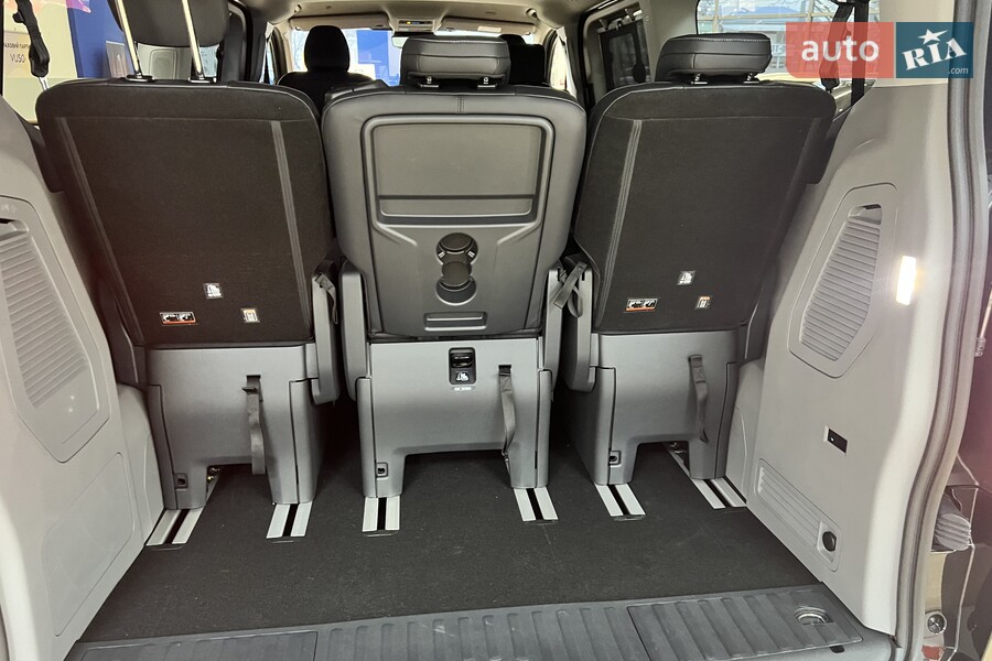 Ford Tourneo Custom - фото 15