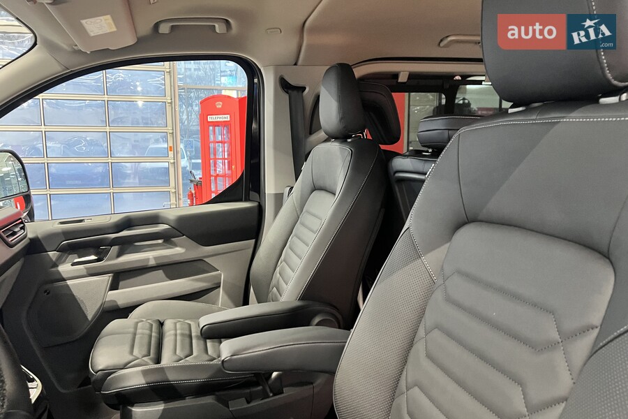 Ford Tourneo Custom - фото 24