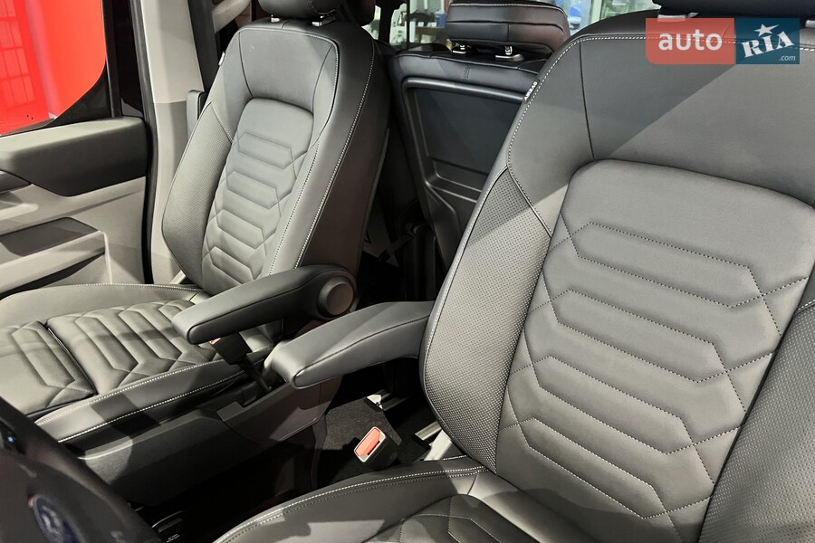 Ford Tourneo Custom - фото 28