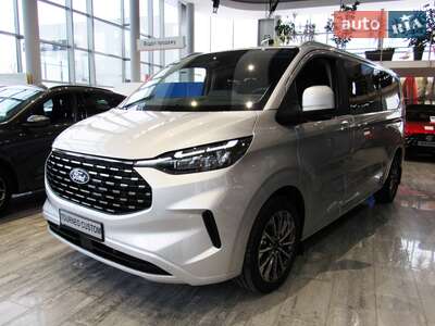 Ford Tourneo Custom 2025 Titanium