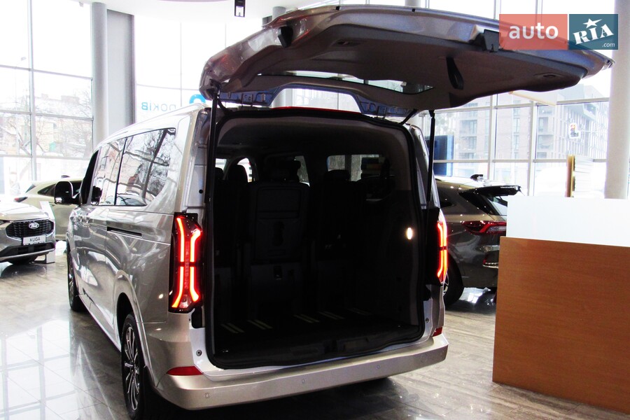 Ford Tourneo Custom - фото 10