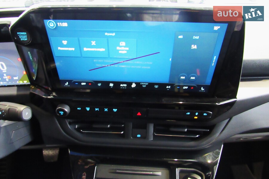 Ford Tourneo Custom - фото 16