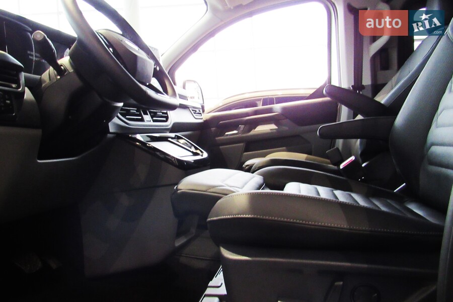Ford Tourneo Custom - фото 24