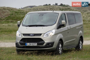 Ford Tourneo Custom 2018 года