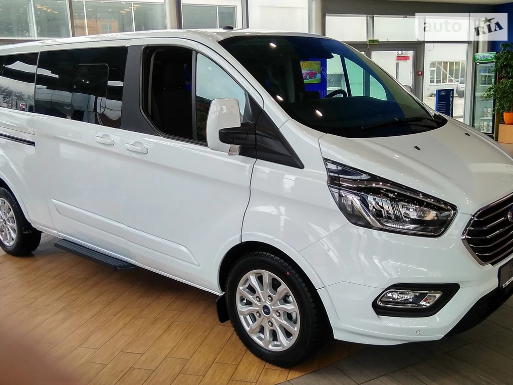 Ford Tourneo Custom Titanium