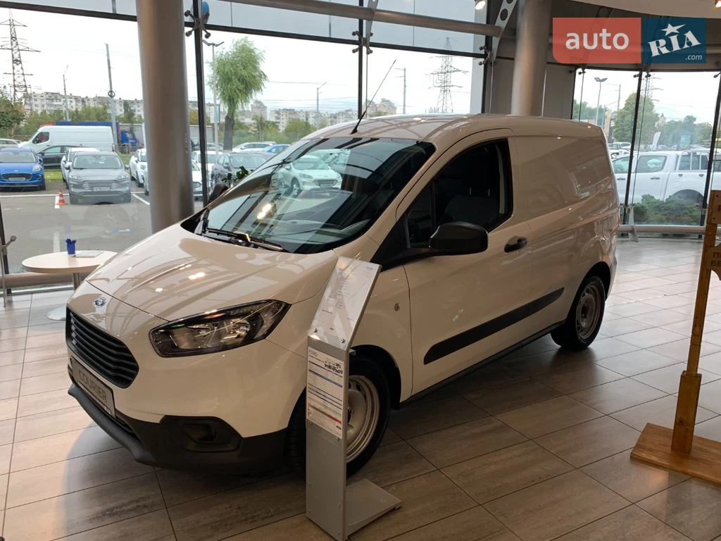 Ford Transit Courier Ambiente Plus