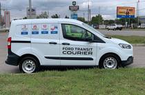 Ford Transit Courier Ambiente