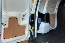 Ford Transit Courier Ambiente Plus