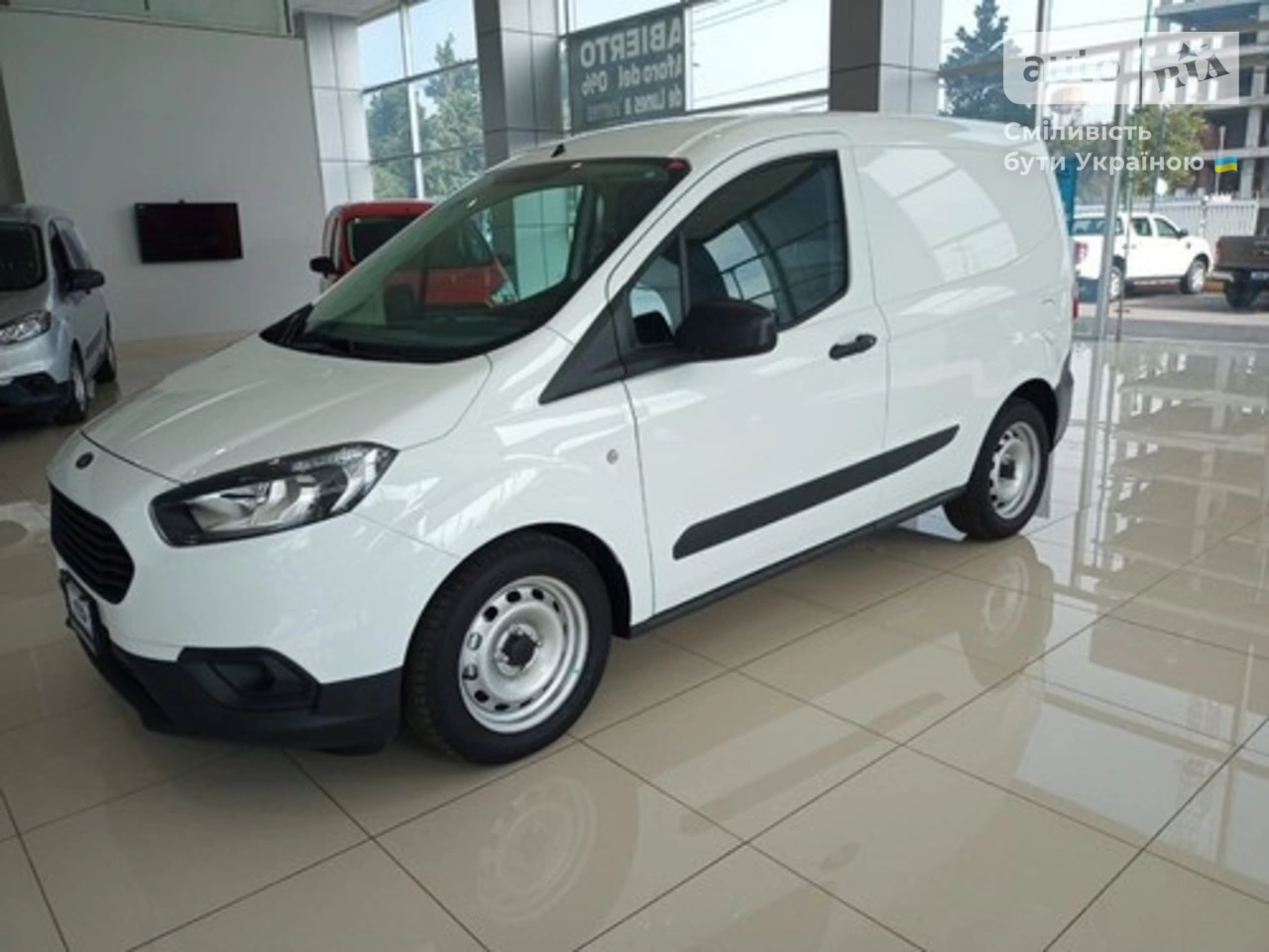 Ford Transit Courier Ambiente Plus