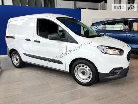 Ford Transit Courier 2023